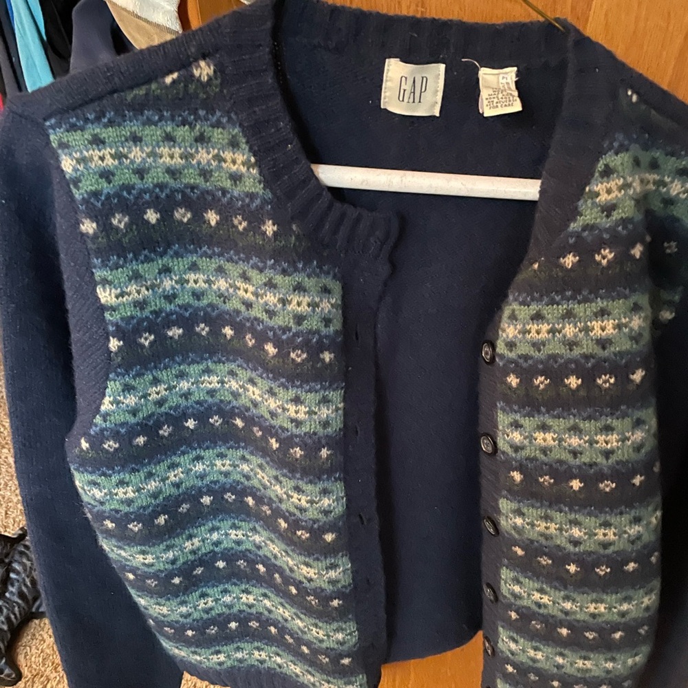 GAP Blue and Green Patterned Sweater
